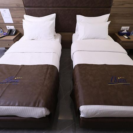 Ibiza Hotel Jounieh Εξωτερικό φωτογραφία
