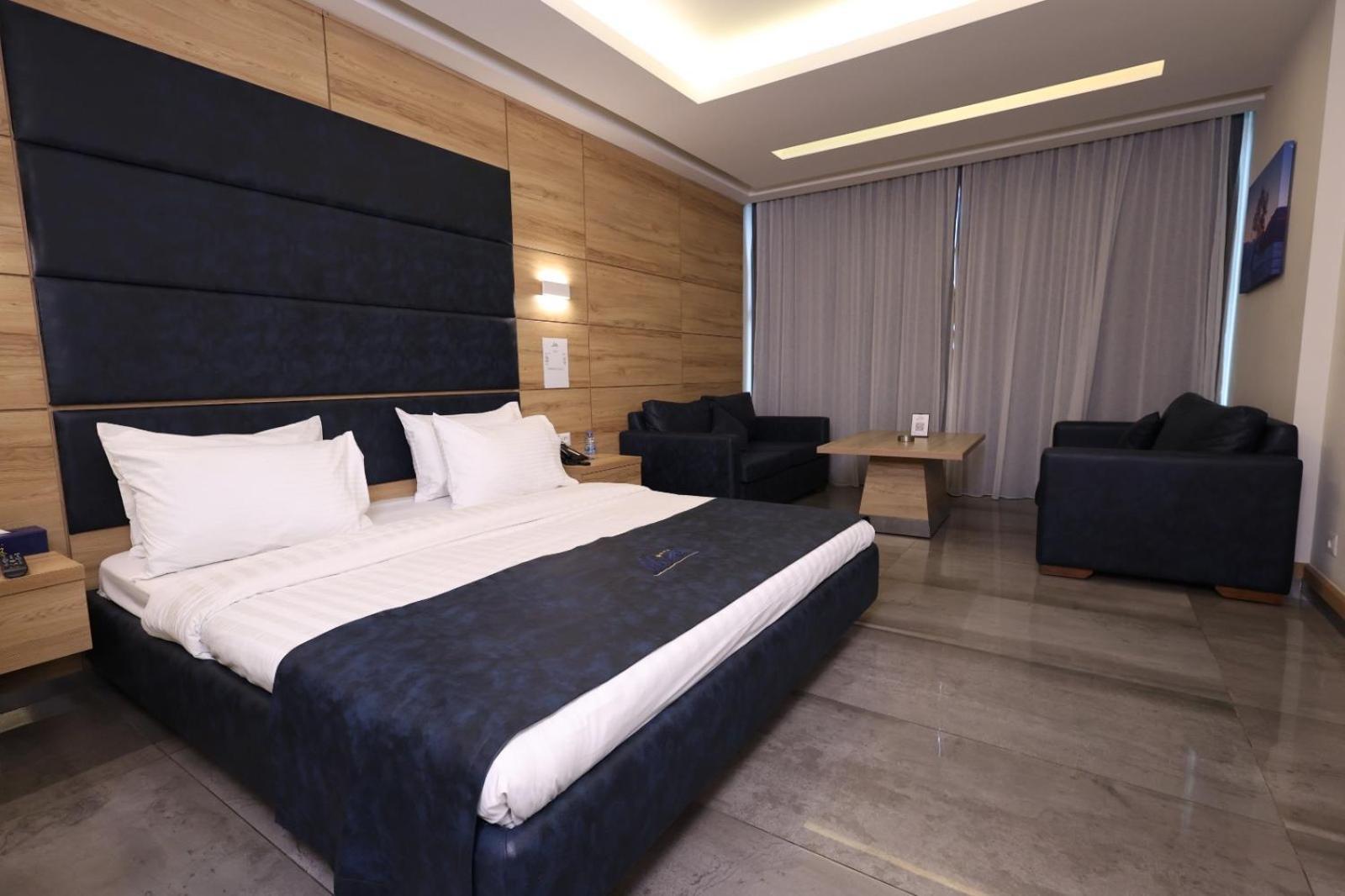 Ibiza Hotel Jounieh Εξωτερικό φωτογραφία