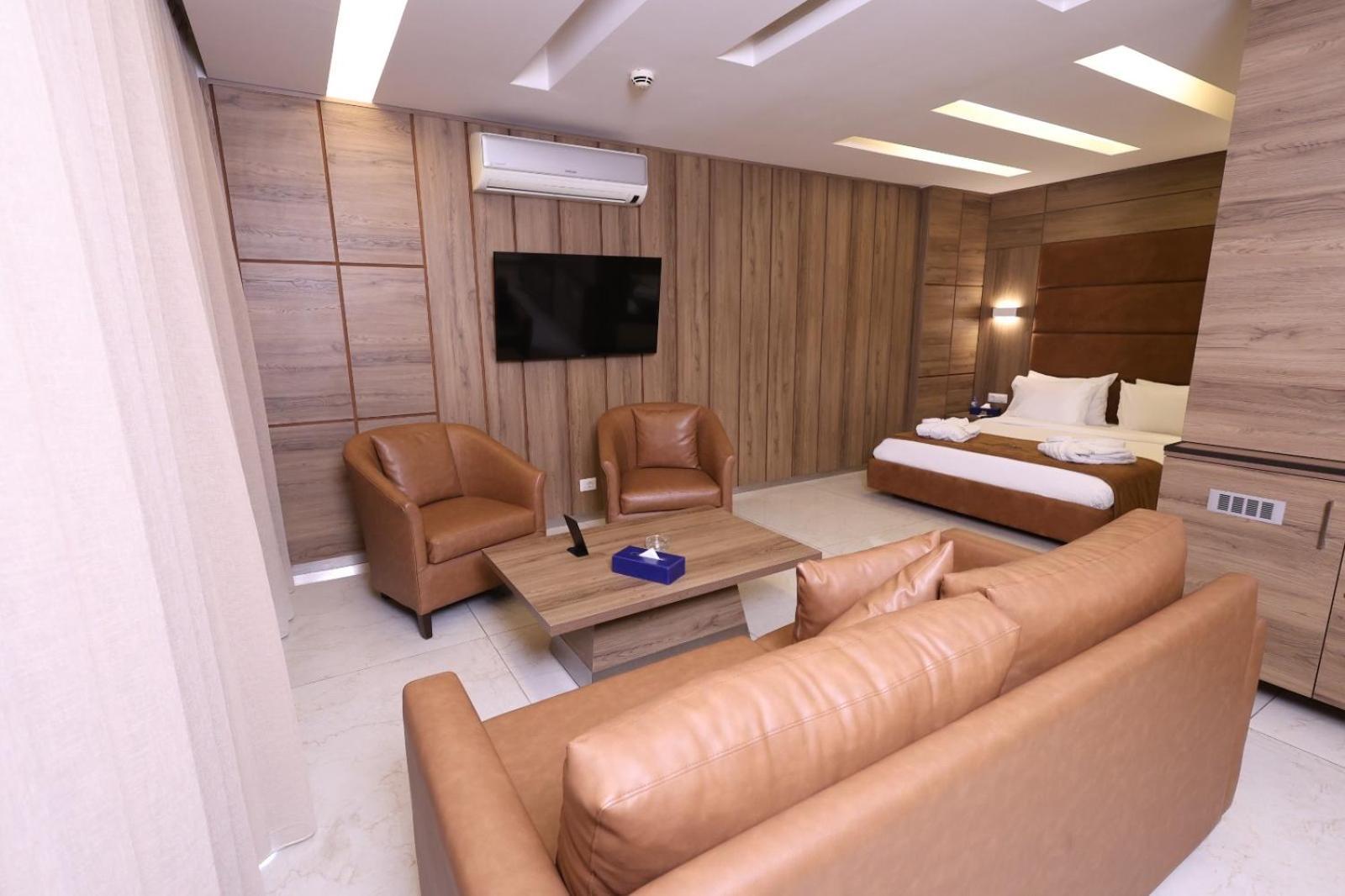 Ibiza Hotel Jounieh Εξωτερικό φωτογραφία
