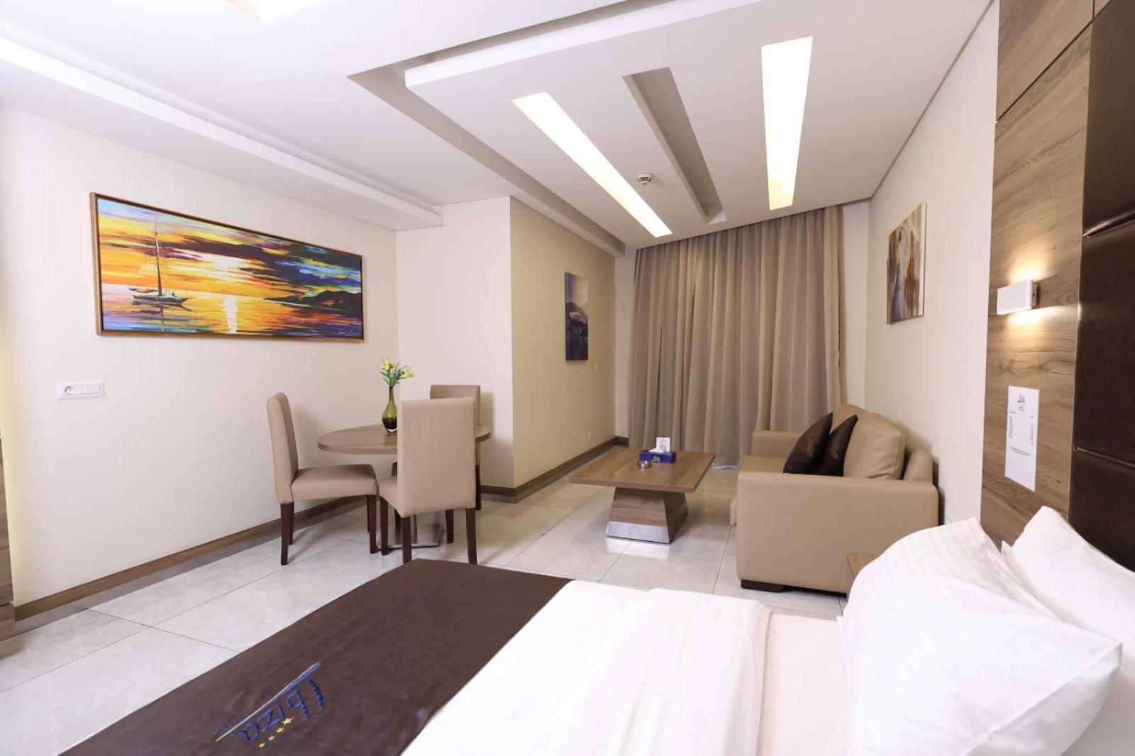 Ibiza Hotel Jounieh Εξωτερικό φωτογραφία