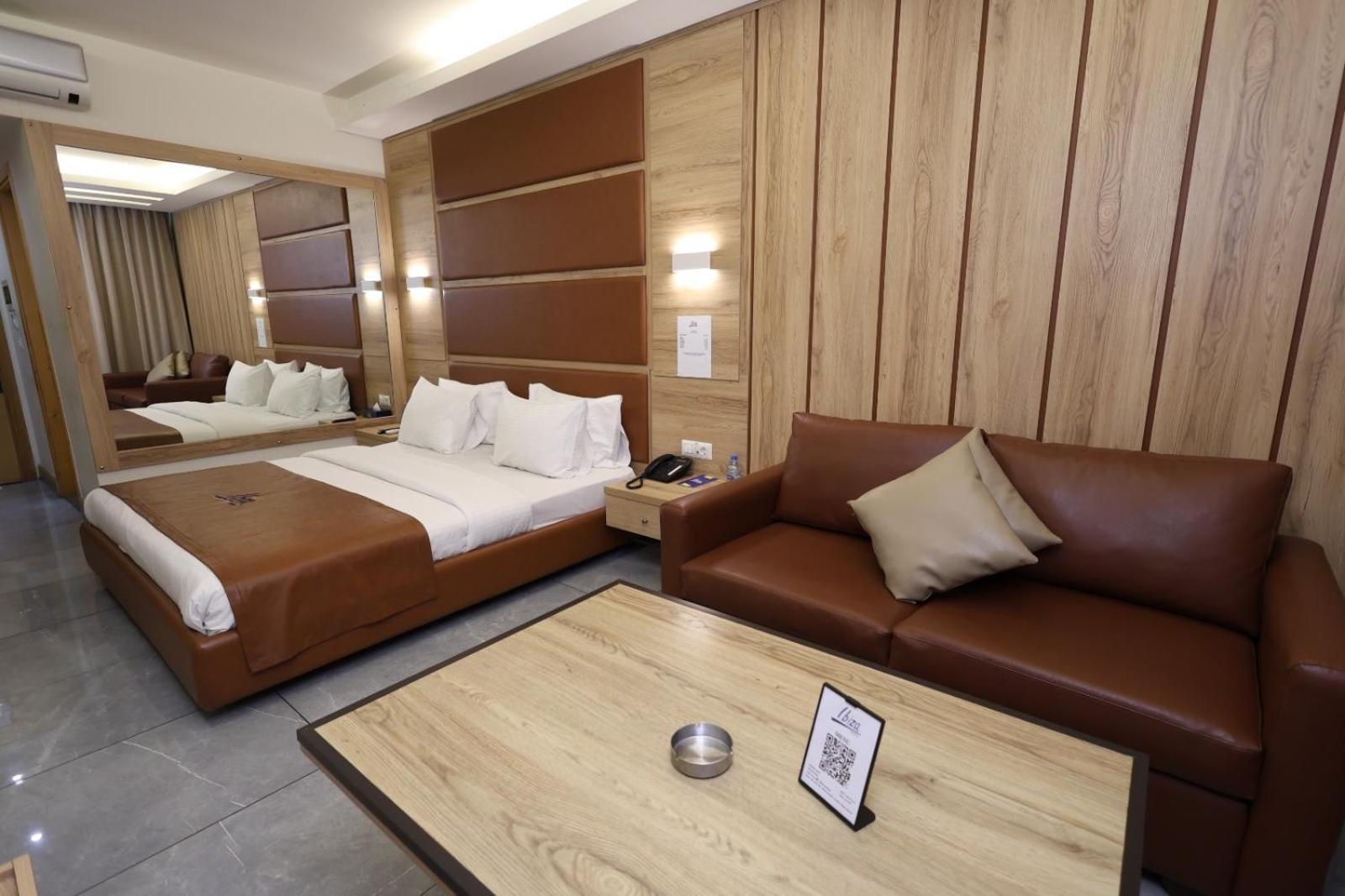 Ibiza Hotel Jounieh Εξωτερικό φωτογραφία