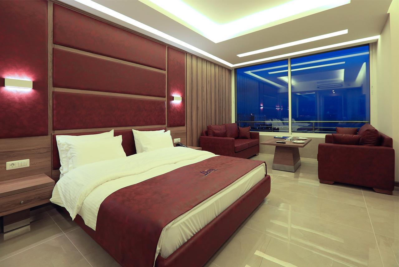 Ibiza Hotel Jounieh Εξωτερικό φωτογραφία
