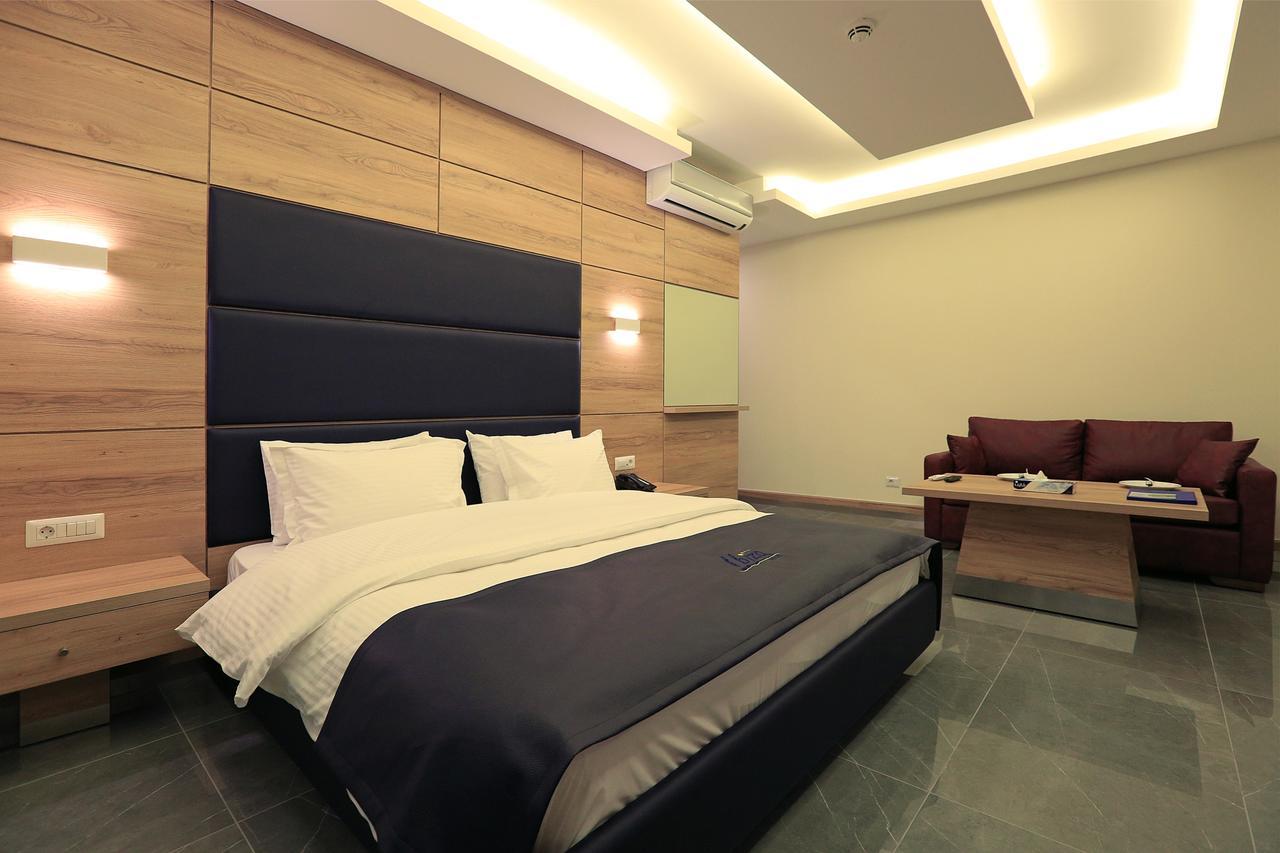 Ibiza Hotel Jounieh Εξωτερικό φωτογραφία